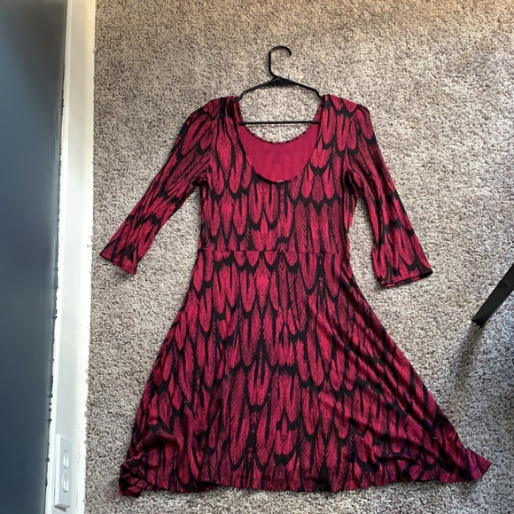 Dress - Picture 4 of 4